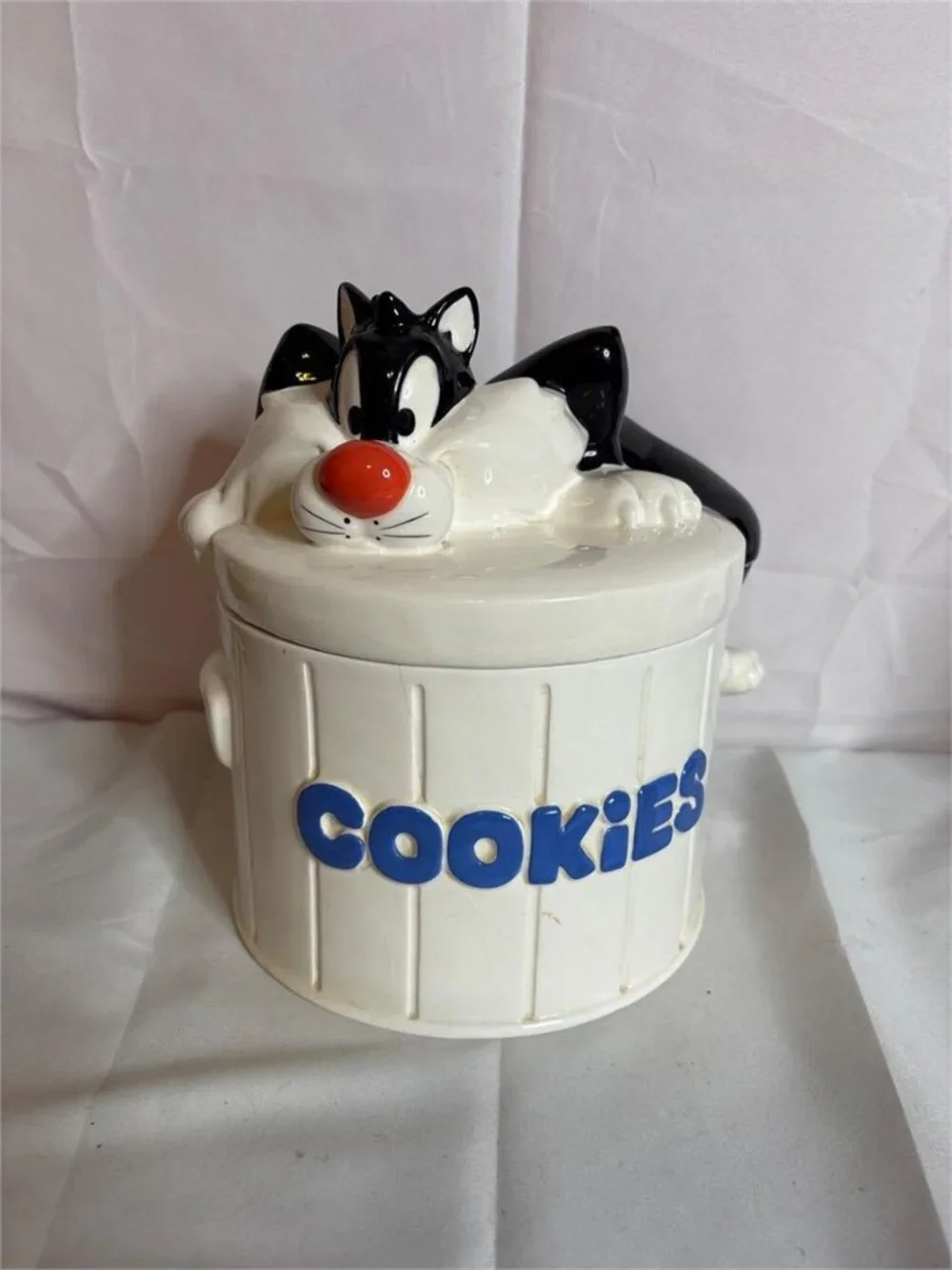 Vintage Warner Bros Sylvester the Cat Ceramic Cookie Jar Trash Can Looney Tunes